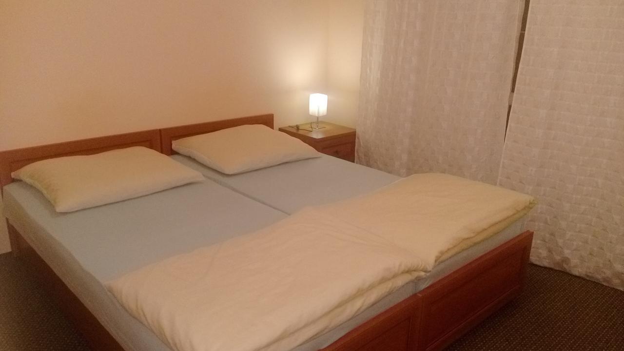 DW Fantazja Bed & Breakfast Kolobrzeg Bagian luar foto